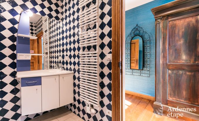 Chteau  Beauraing pour 20 personnes en Ardenne