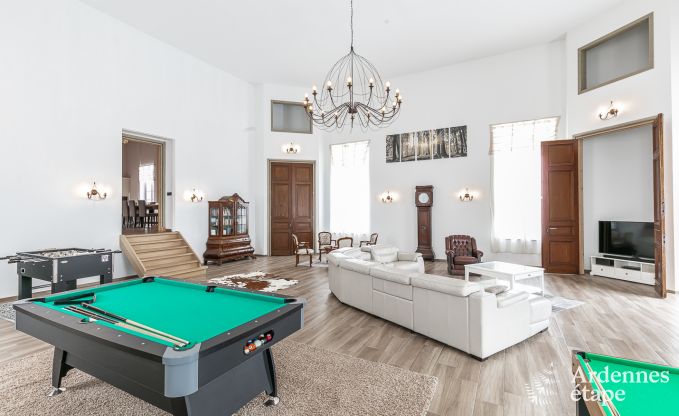 Gite de charme  Beauraing pour 14 personnes en Ardenne