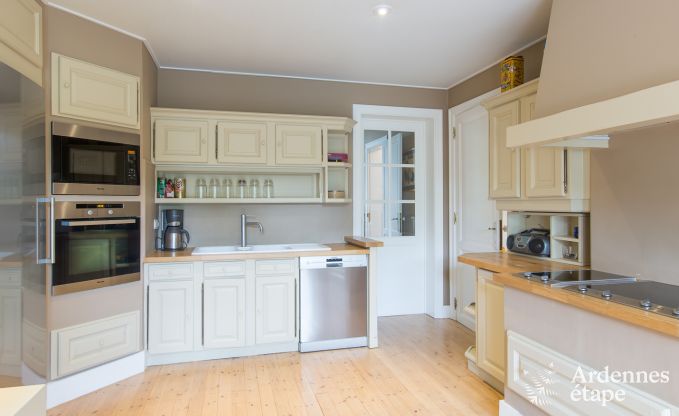 Maison de vacances � Beauraing pour 15 personnes en Ardenne