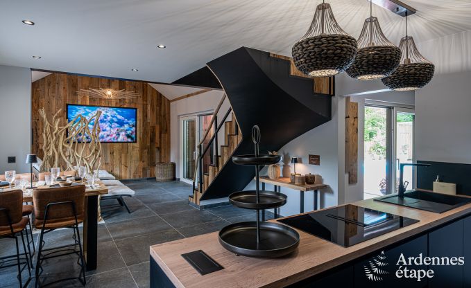 Maison de vacances romantique pour 2 personnes  Beauraing avec piscine, sauna et jacuzzi