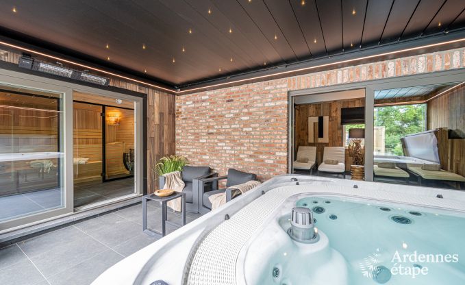 Maison de vacances romantique pour 2 personnes  Beauraing avec piscine, sauna et jacuzzi