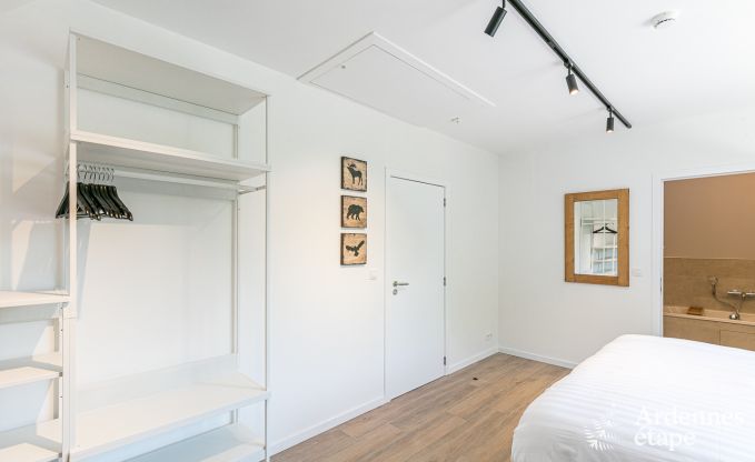 Villa de Luxe  Beauraing pour 18 personnes en Ardenne