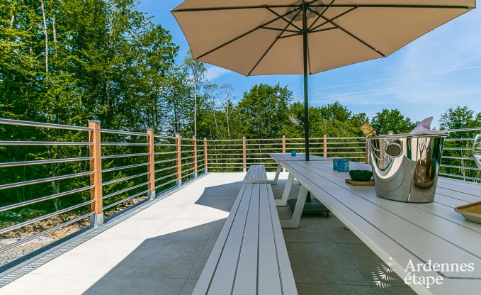 Villa de Luxe  Beauraing pour 18 personnes en Ardenne