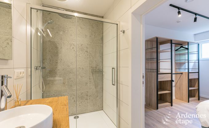 Villa de Luxe  Beauraing pour 18 personnes en Ardenne