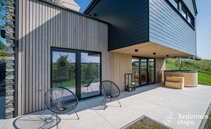 Maison de vacances  Bertogne pour 6 personnes avec jardin priv et hottub