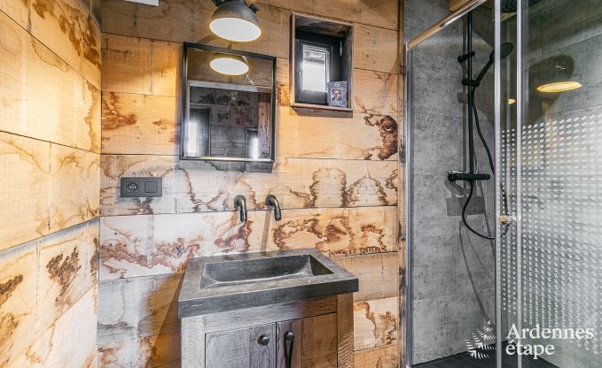 G�te insolite � Bertrix pour 4/6 personnes en Ardenne