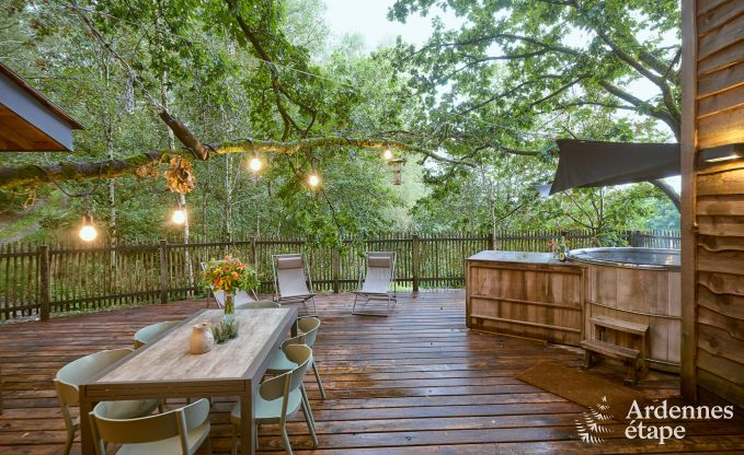 Cabane perch�e � Bertrix en Ardenne