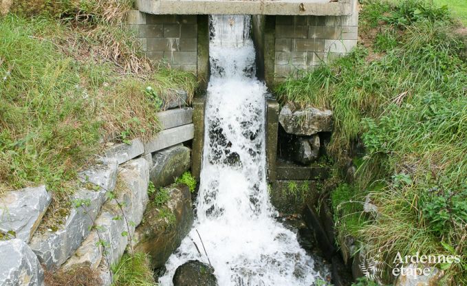 G�te insolite � Bertrix pour 8/10 personnes en Ardenne