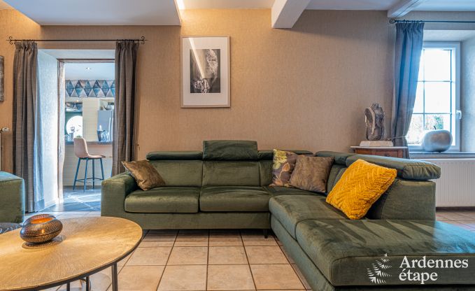 Maison de vacances confortable avec piscine int�rieure � Bertrix, Ardenne