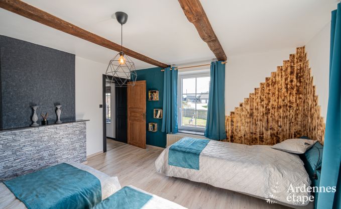 Maison de vacances confortable avec piscine int�rieure � Bertrix, Ardenne