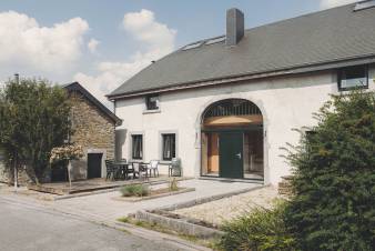 Maison de vacances pour 17 personnes près de Bertrix en Ardennes