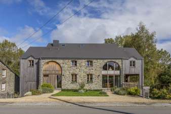 Maison de vacances 4 étoiles pour 15 personnes à louer à Jehonville