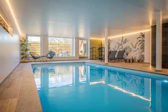 Maison de vacances de luxe avec piscine intérieure et sauna extérieur à Bertrix, Ardenne