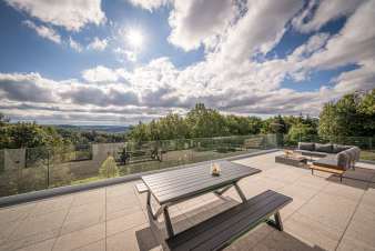 Villa de luxe pour 15 avec sauna, terrasse et vue à Bertrix, Ardenne