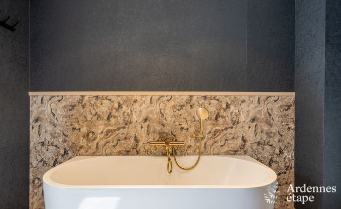 Maison de vacances confortable avec piscine int�rieure � Bertrix, Ardenne