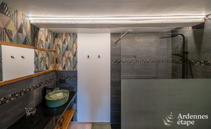 Maison de vacances confortable avec piscine int�rieure � Bertrix, Ardenne