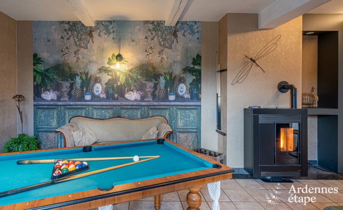 Maison de vacances confortable avec piscine int�rieure � Bertrix, Ardenne