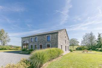 Gîte rustique et confortable pour 8 personnes à louer en Ardenne (Bièvre)