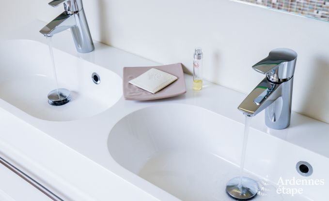 Maison de vacances � Bi�vre pour 12 personnes en Ardenne