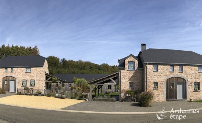 Villa de Luxe � Bi�vre pour 10 personnes en Ardenne