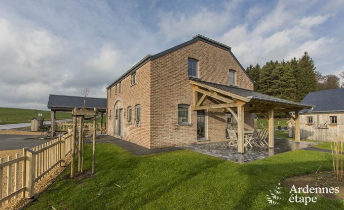 Villa de Luxe � Bi�vre pour 19 personnes en Ardenne