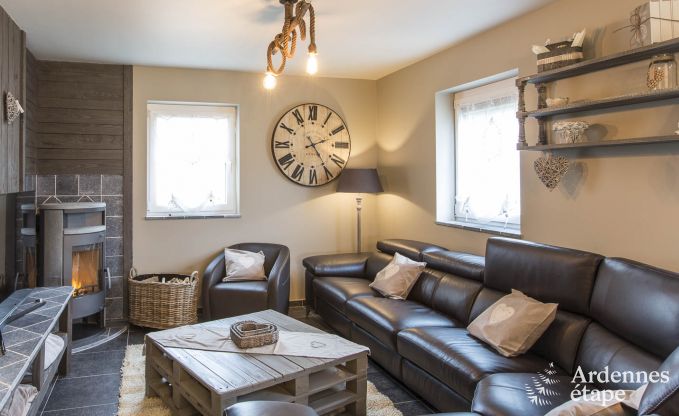 Villa de Luxe � Bi�vre pour 19 personnes en Ardenne