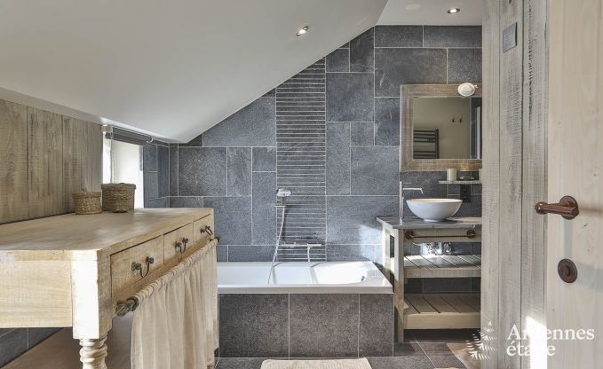 Villa de Luxe � Bi�vre pour 19 personnes en Ardenne