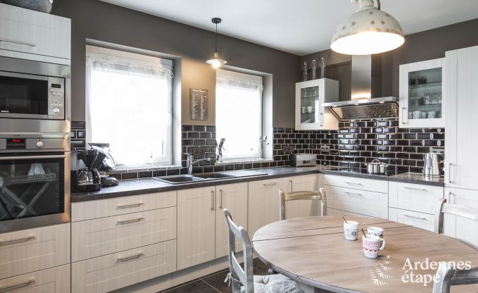 Villa de Luxe � Bi�vre pour 19 personnes en Ardenne