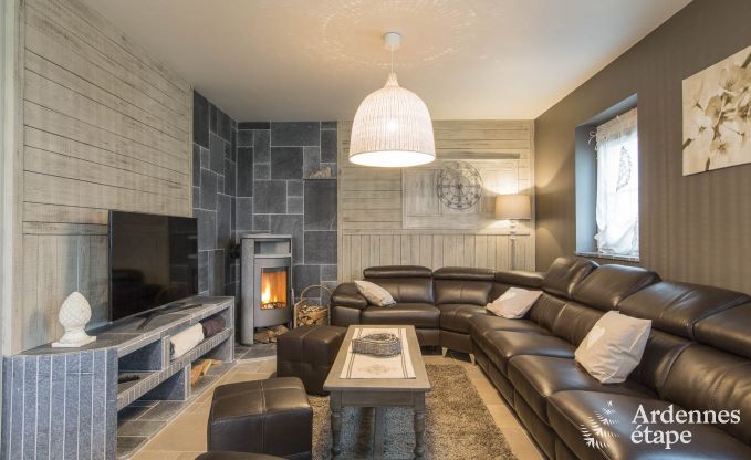 Villa de Luxe � Bi�vre pour 19 personnes en Ardenne