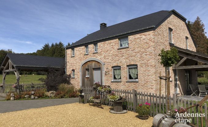Villa de Luxe � Bi�vre pour 19 personnes en Ardenne