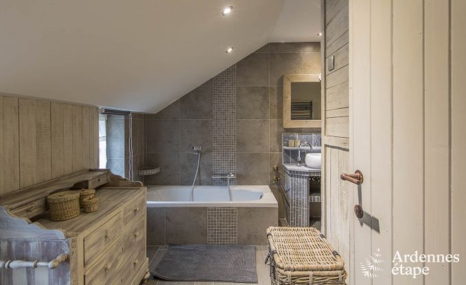 Villa de Luxe � Bi�vre pour 19 personnes en Ardenne