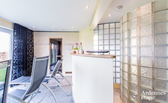 Maison de vacances  Bilstain pour 14 personnes en Ardenne