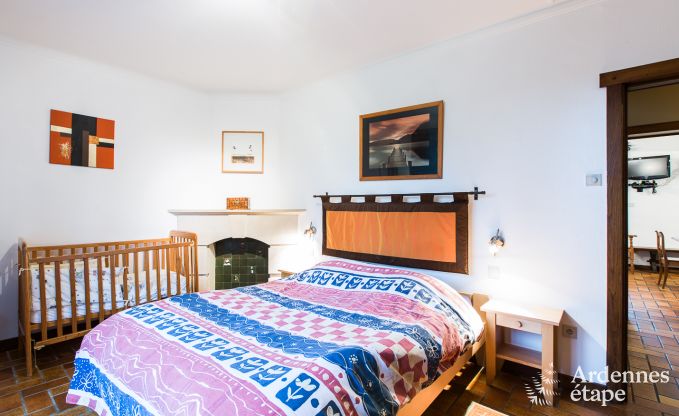 Chaleureuse et spacieuse maison de vacances pour 14 personnes à Bilstain