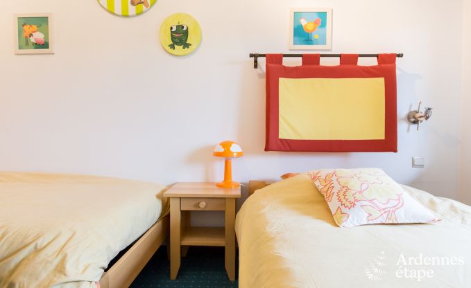 Maison de vacances  Bilstain pour 14 personnes en Ardenne