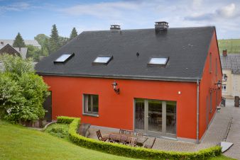 Confortable et jolie maison de vacances 8 personnes à louer à Bouillon