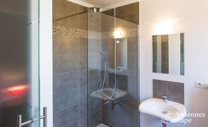 Maison de vacances � Bouillon (Ucimont) pour 12 personnes en Ardenne