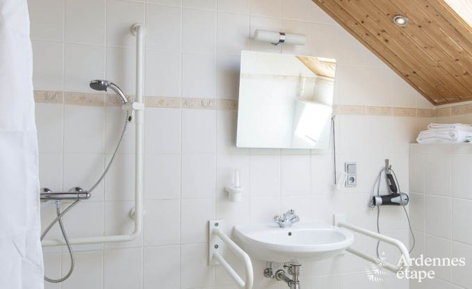 Maison de vacances � Bouillon (Ucimont) pour 16 personnes en Ardenne