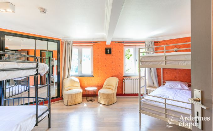 Maison de vacances � Bouillon pour 30/36 personnes en Ardenne