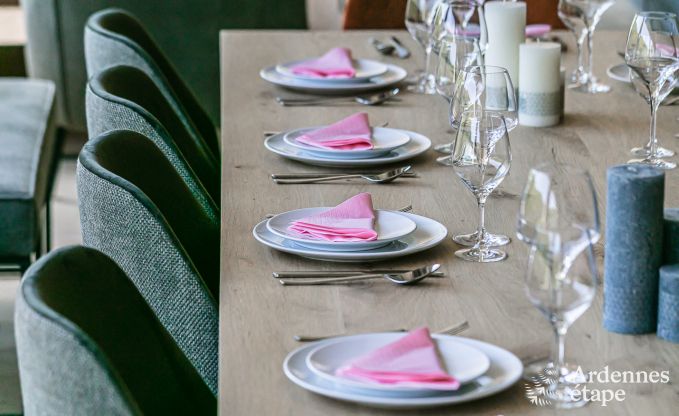 Maison de vacances � Bouillon pour 30/36 personnes en Ardenne