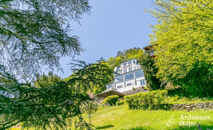 Maison de vacances � Bouillon pour 30/36 personnes en Ardenne