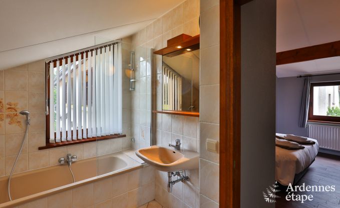 Maison de vacances � Bouillon pour 36/40 personnes en Ardenne