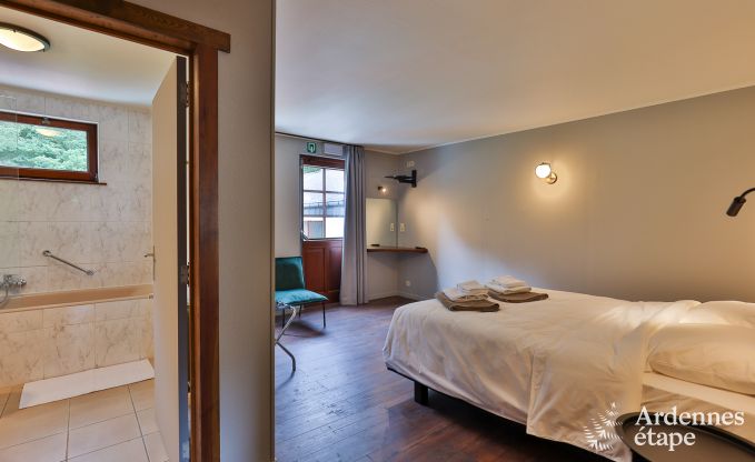 Maison de vacances � Bouillon pour 36/40 personnes en Ardenne