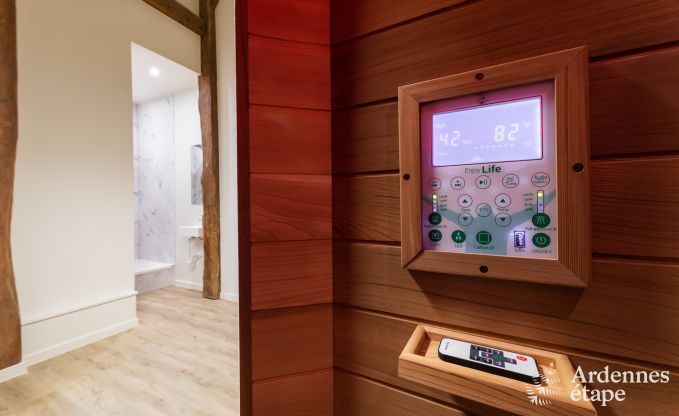 Maison de vacances � Bouillon pour 15 personnes en Ardenne