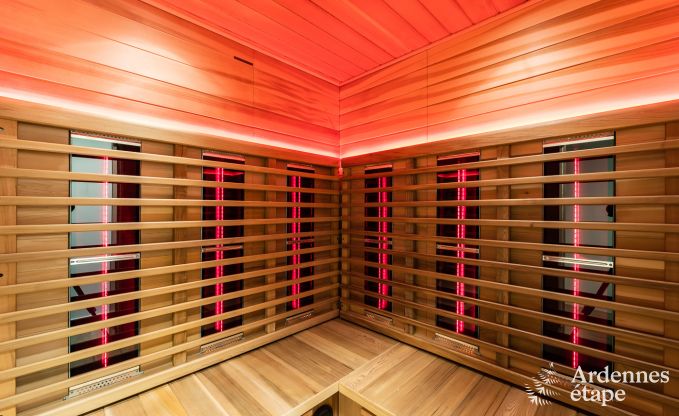 Maison de vacances � Bouillon pour 15 personnes en Ardenne