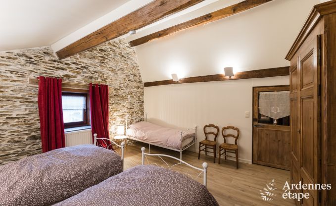 Maison de vacances � Bouillon pour 15 personnes en Ardenne