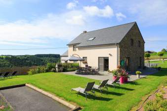 Confortable maison de vacances pour 10 pers. à Bouillon, chien admis