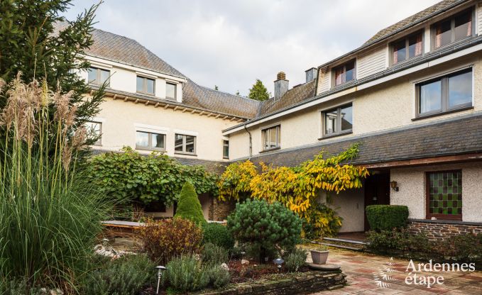 Maison de vacances � Bouillon pour 30 personnes en Ardenne