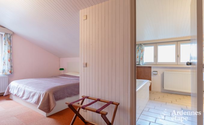 Maison de vacances � Bouillon pour 30 personnes en Ardenne