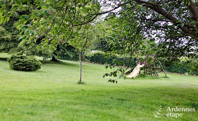 Maison de vacances � Bouillon pour 30 personnes en Ardenne