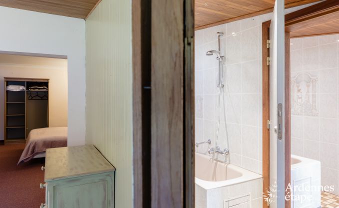 Maison de vacances � Bouillon pour 30 personnes en Ardenne